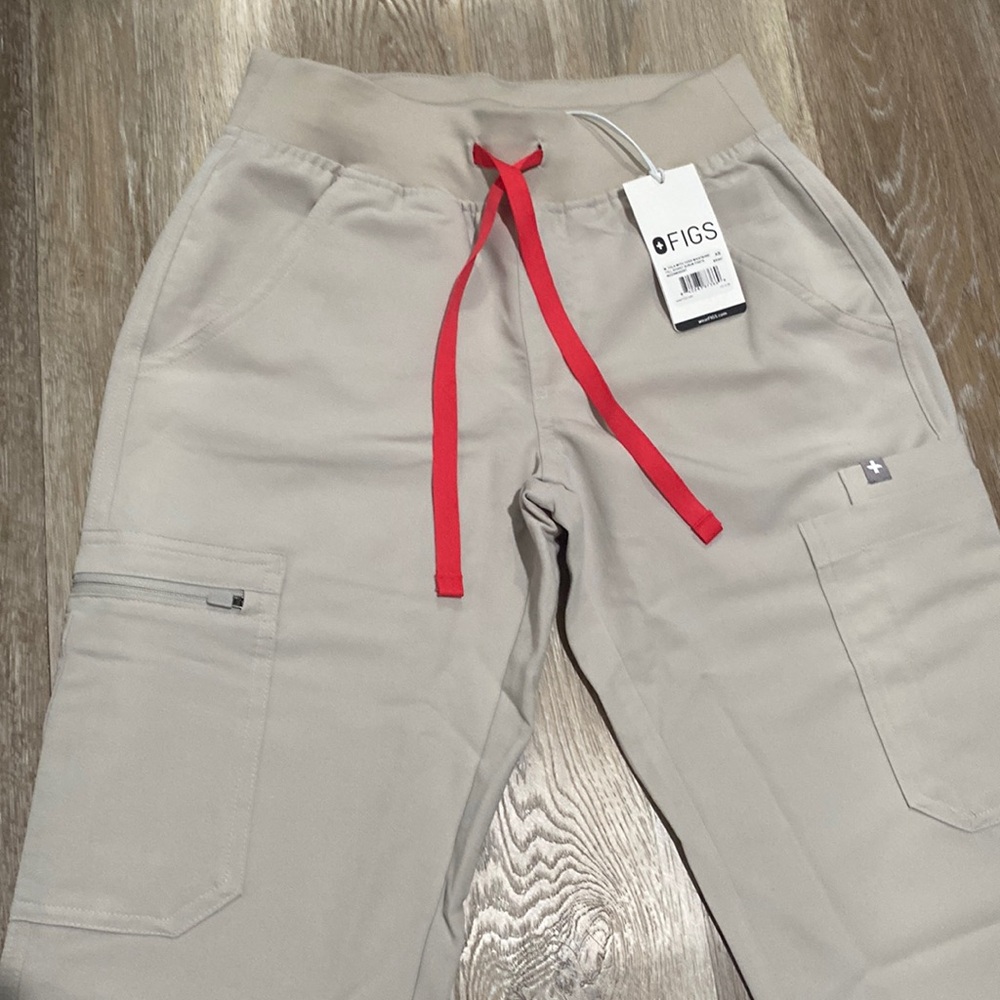 Yola scrub pants